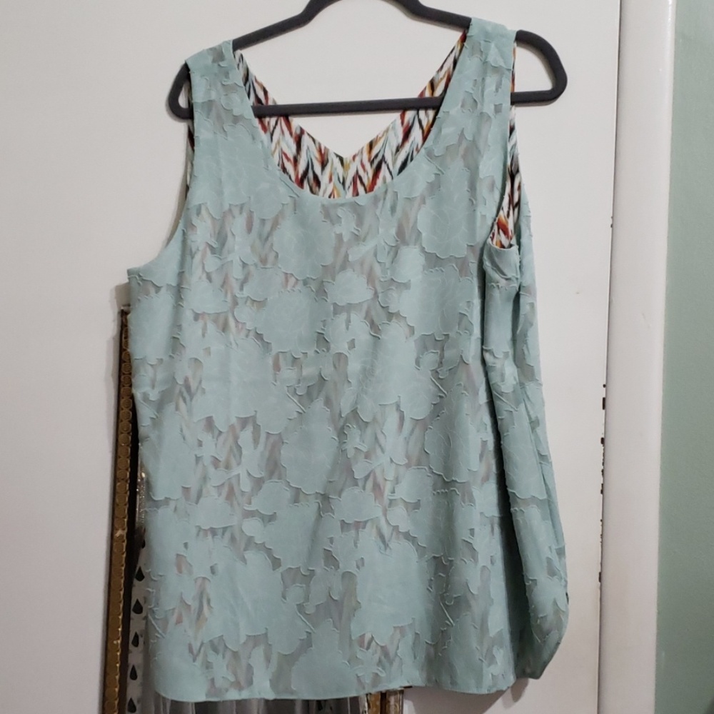 Chicos reversible Vneck Top